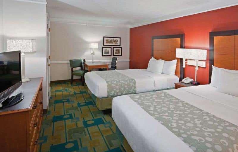 La Quinta Inn By Wyndham Phoenix Sky Harbor Airport Tempe Oda fotoğraf