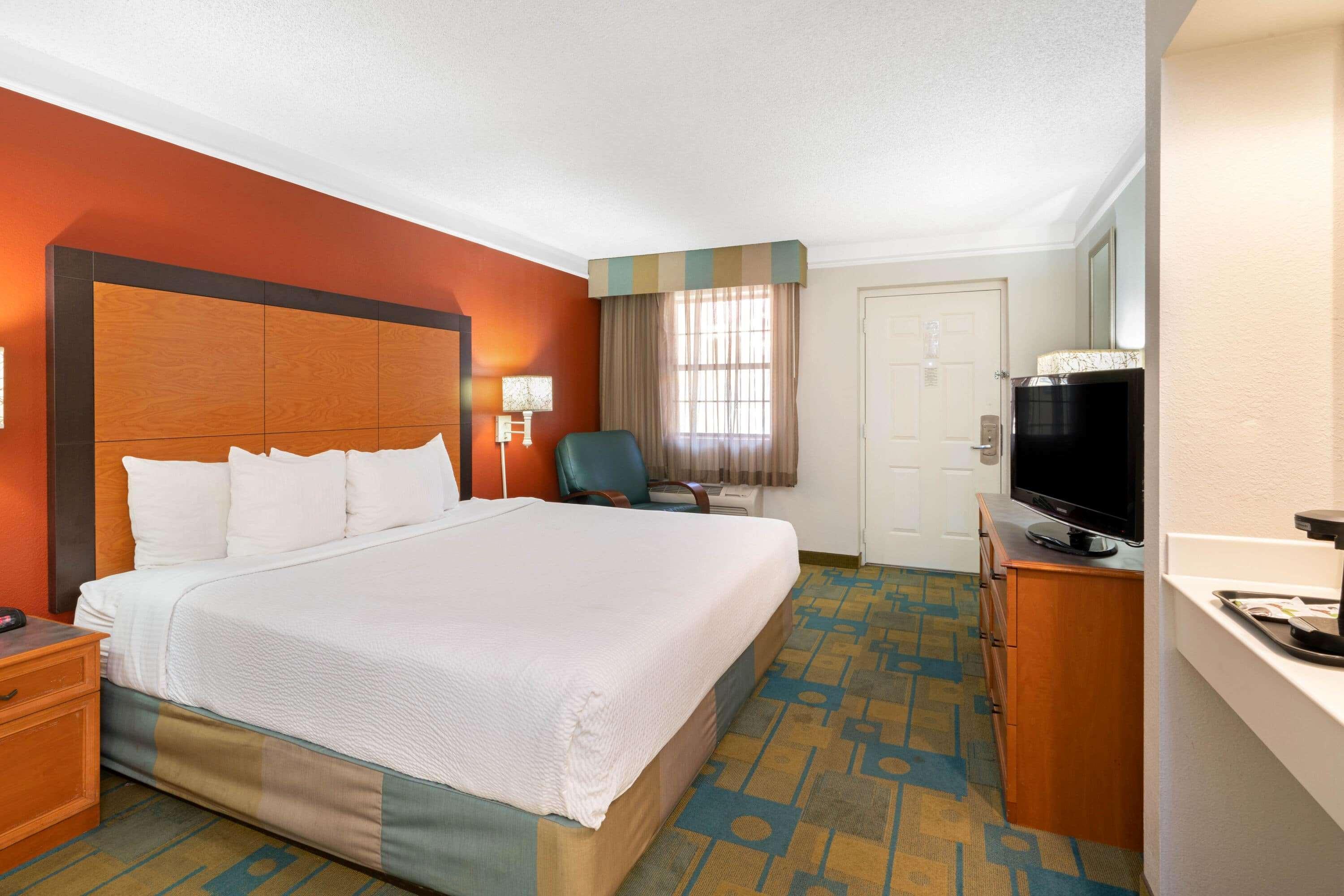 La Quinta Inn By Wyndham Phoenix Sky Harbor Airport Tempe Dış mekan fotoğraf