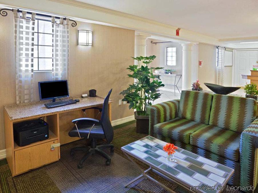 La Quinta Inn By Wyndham Phoenix Sky Harbor Airport Tempe Dış mekan fotoğraf