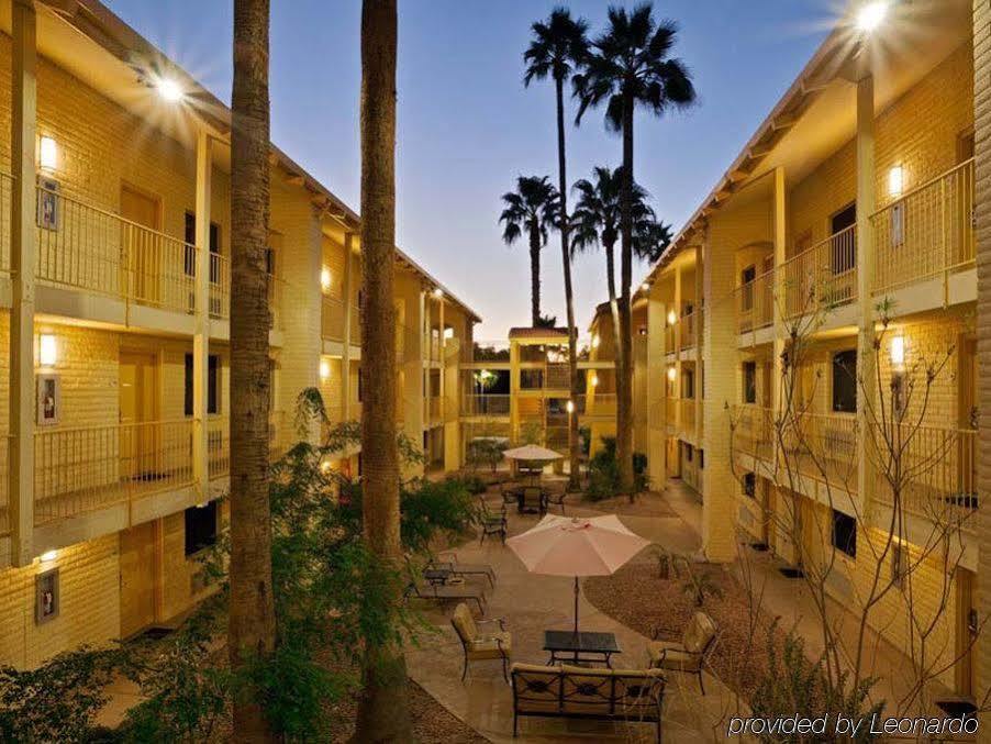 La Quinta Inn By Wyndham Phoenix Sky Harbor Airport Tempe Dış mekan fotoğraf