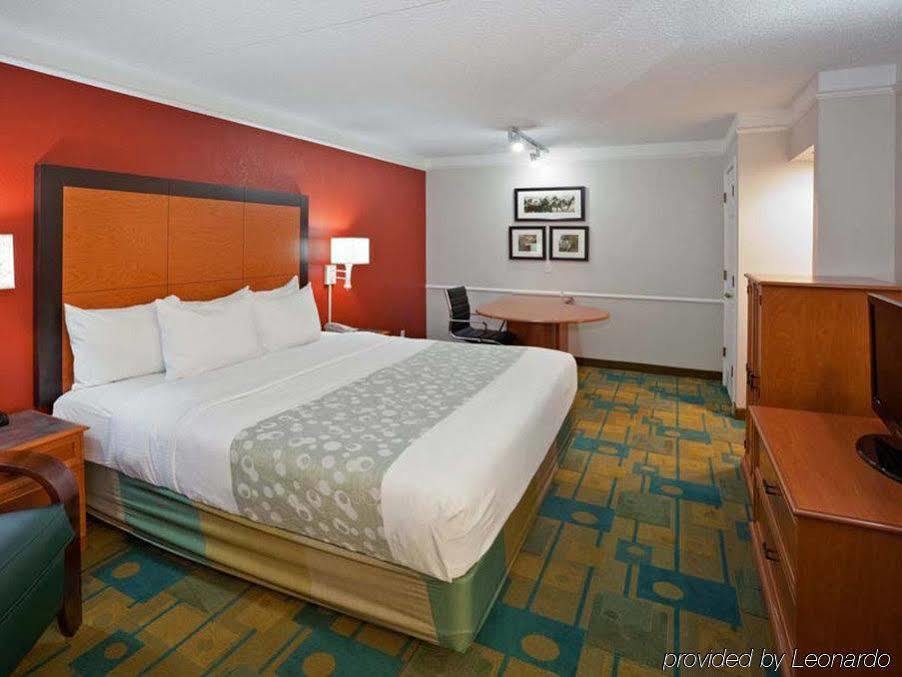 La Quinta Inn By Wyndham Phoenix Sky Harbor Airport Tempe Dış mekan fotoğraf